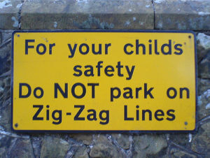 School safety parking sign