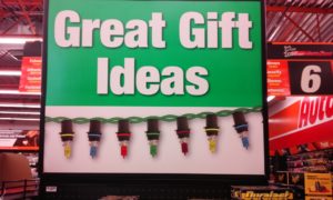 gear-head-christmas-lights